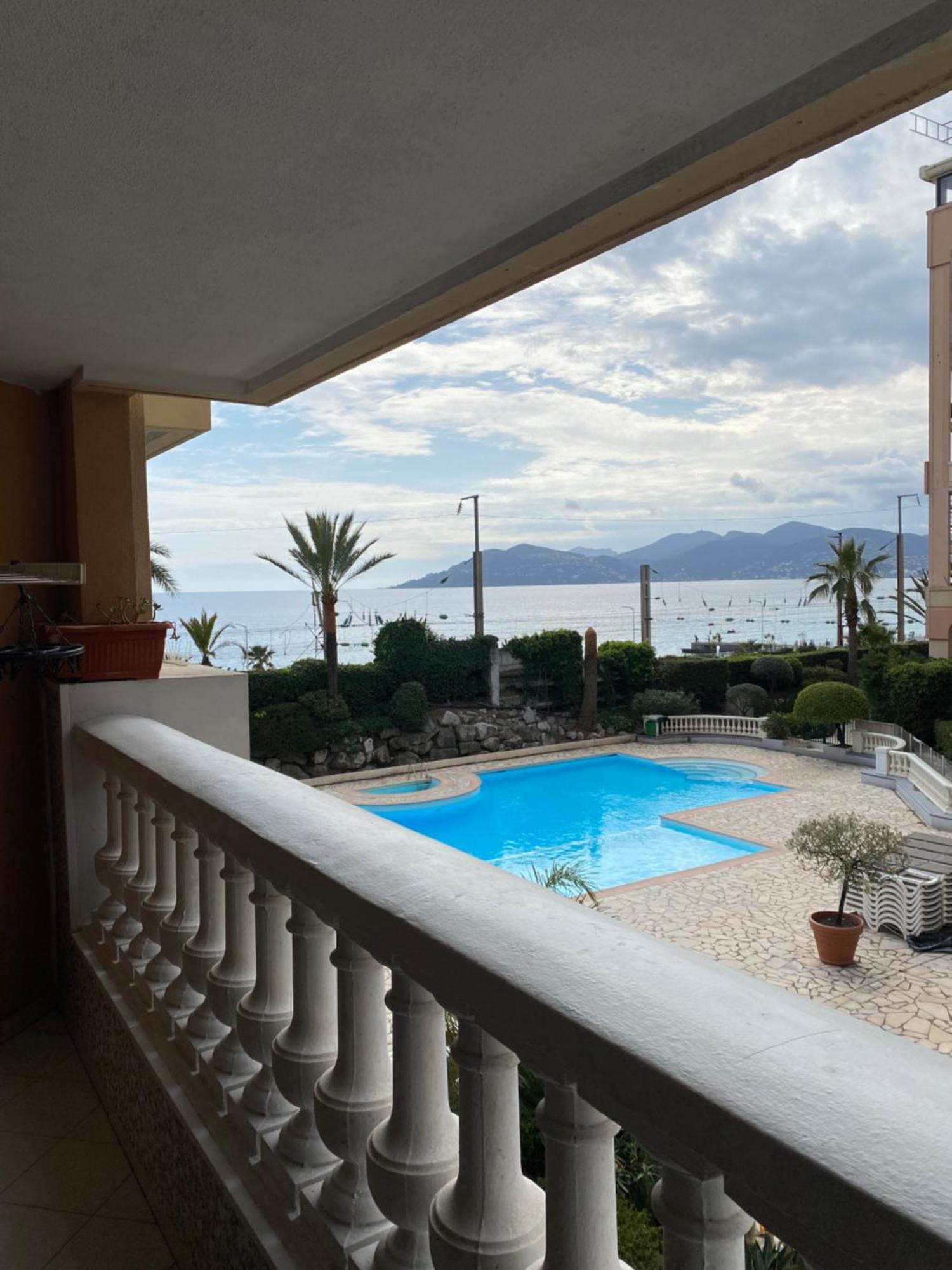 Bord De Mer, Terrasse, Tout A Pieds Cannes Kültér fotó